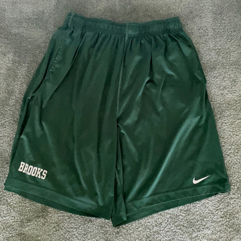 Bundle of two shorts 1 XL / 1 L